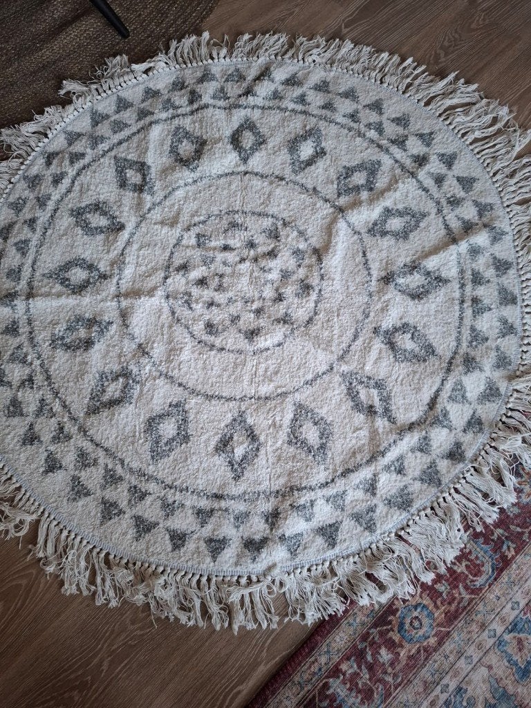 Leuk, rond vloerkleed – Ø 136 cm, Ophalen, Rond, Nieuw, Bohemian