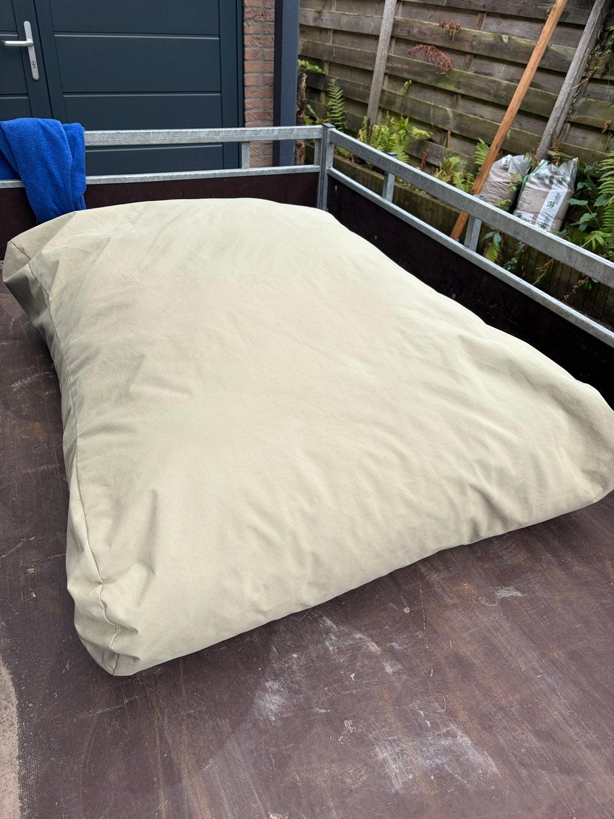 Heerlijke hondenbed voor symbolisch prijsje., Ophalen, Zo goed als nieuw, Katoen