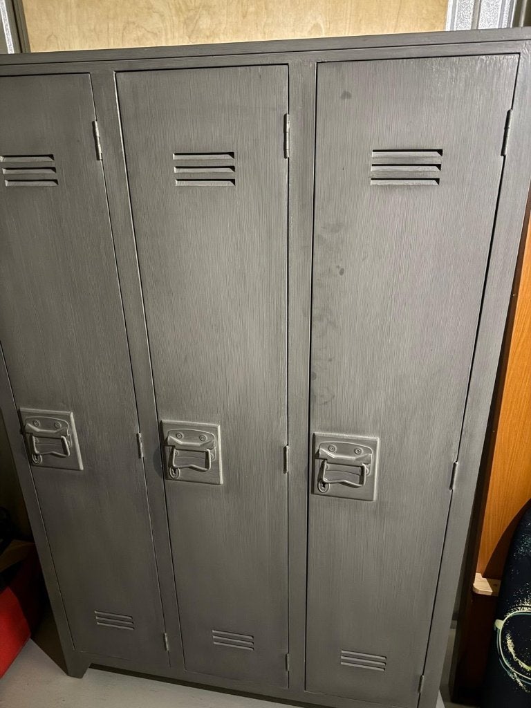 Robuuste houten lockerkast - 3 deuren - industrieel grijs