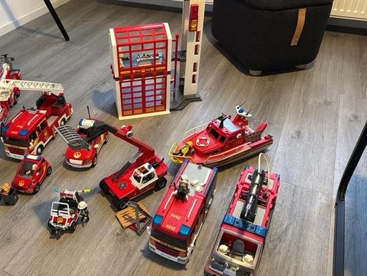 Grote Playmobil Brandweer Collectie: 10 Voertuigen, Kazerne, Kinderen en Baby's, Speelgoed | Playmobil, Ophalen, Zo goed als nieuw