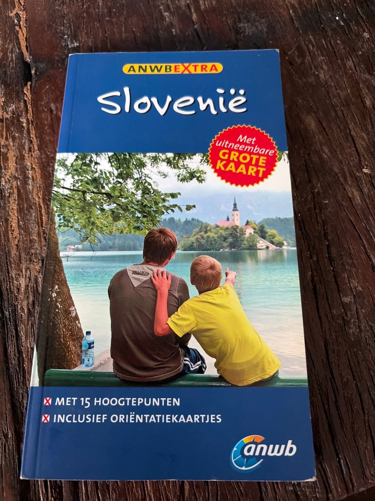 ANWB Extra Slovenië Reisgids met uitneembare kaart, Europa, Ophalen of Verzenden, Zo goed als nieuw, Reisgids of -boek