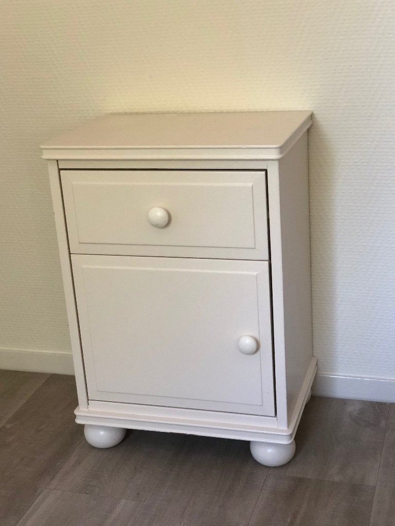 Nachtkastje wit geverfd, Ophalen, Gebruikt, Minder dan 45 cm, 55 tot 70 cm