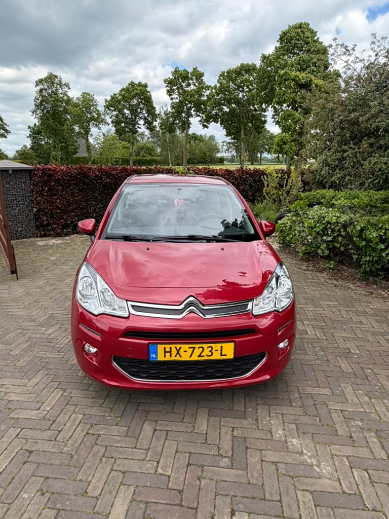 Citroën C3 1.0 I 50KW 2016 Rood, Auto's, Voorwielaandrijving, 450 kg, 31 €/maand, 948 kg