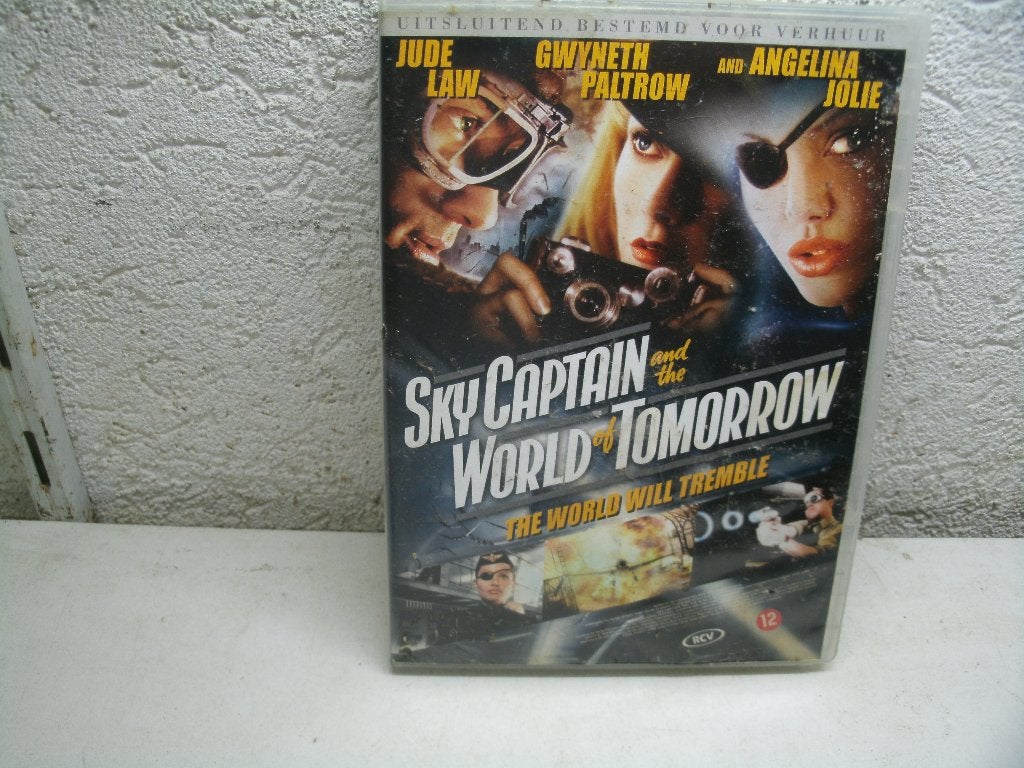 dvd 300b sky captain and the world of tomorrow, Vanaf 12 jaar, Ophalen of Verzenden, Zo goed als nieuw
