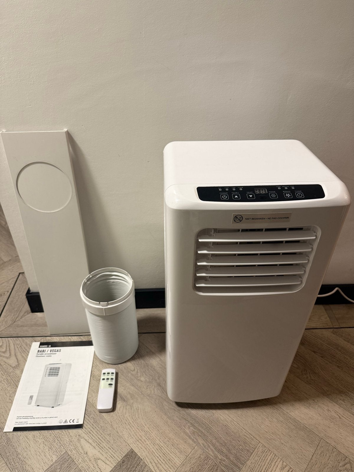 Handson Vegas Mobiele Airco 9.000 BTU – Zo Goed Als Nieuw, Witgoed en Apparatuur, Ophalen, Minder dan 60 m³, 3 snelheden of meer