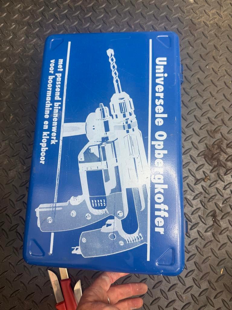 Bosch Boormachine met Opbergkoffer - Goede Staat, Boormachine, Gebruikt, Ophalen of Verzenden, Klopboormechanisme