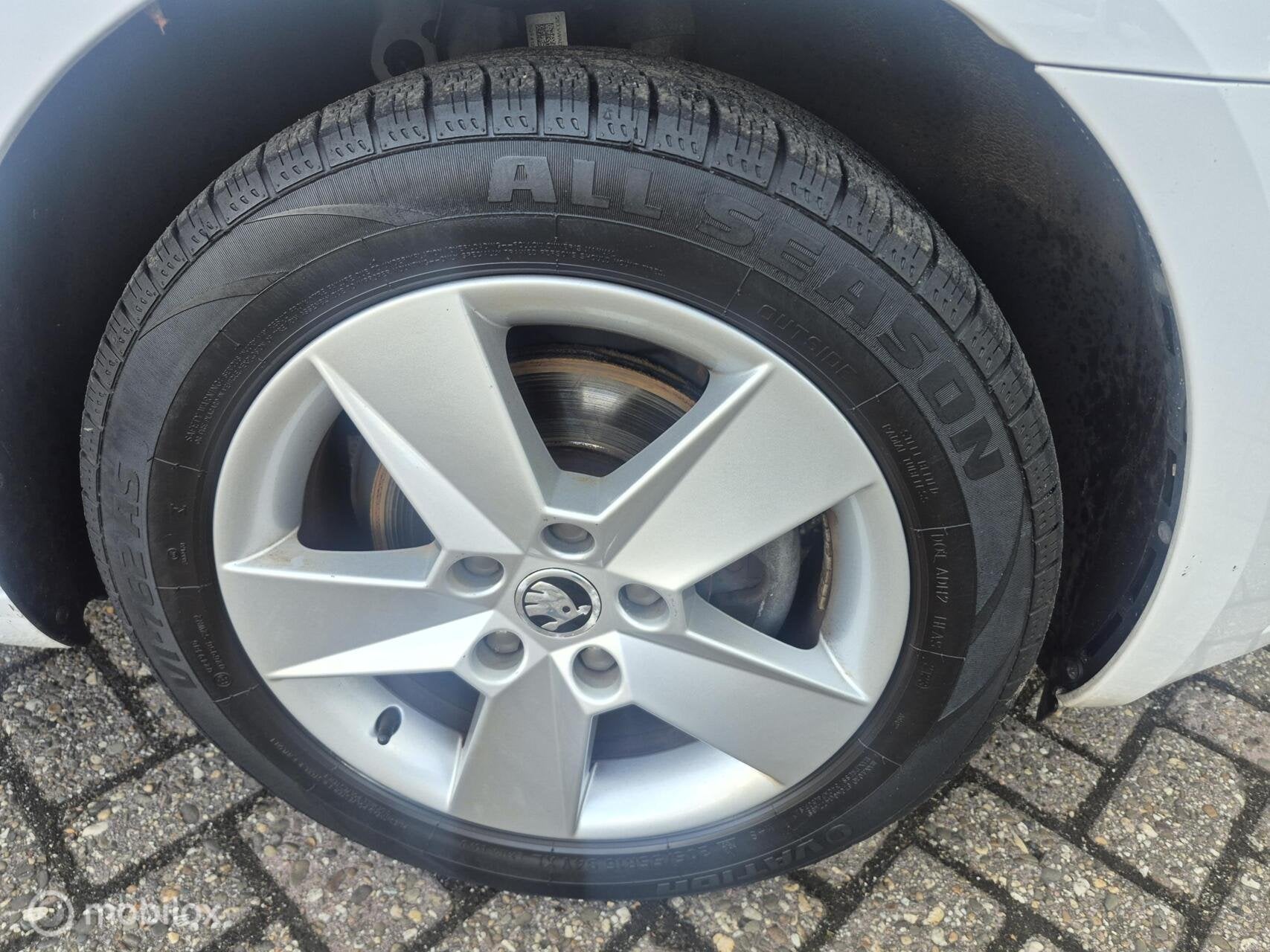 Skoda Octavia Combi 1.0 TSI Greentech Ambition|Clima|Camera!, Auto's, Stof, Wit, Origineel Nederlands, Handgeschakeld