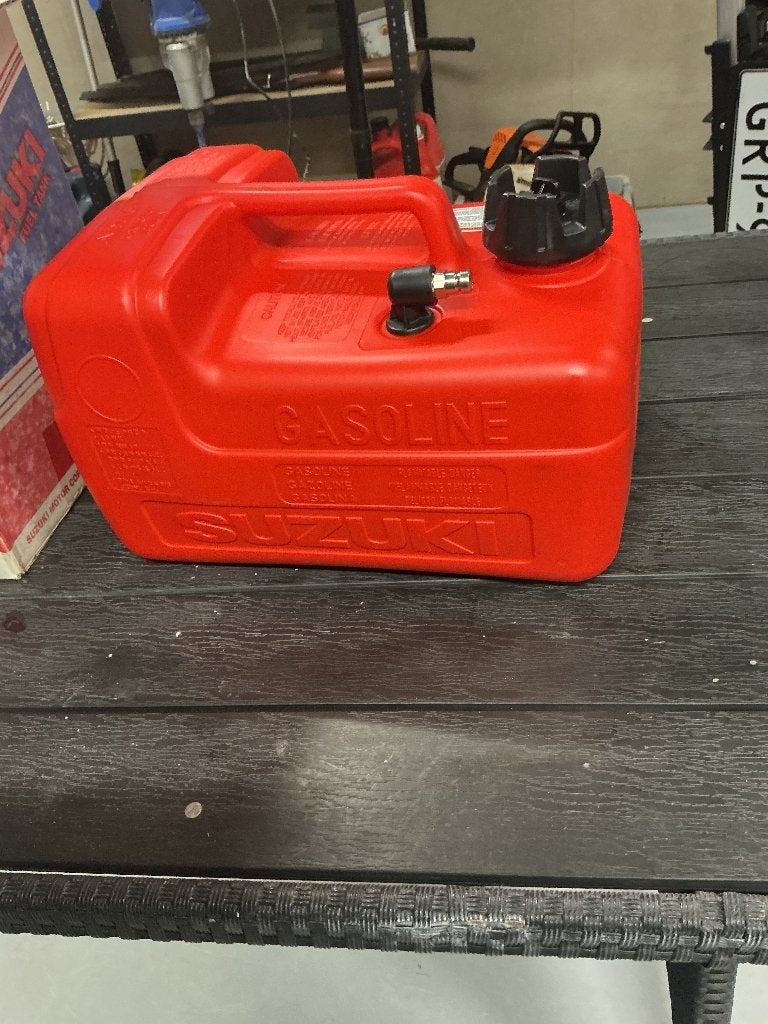Originele 12 liter benzinetank Suzuki (nieuw), Watersport en Boten, Ophalen of Verzenden, Nieuw, Motor en Techniek