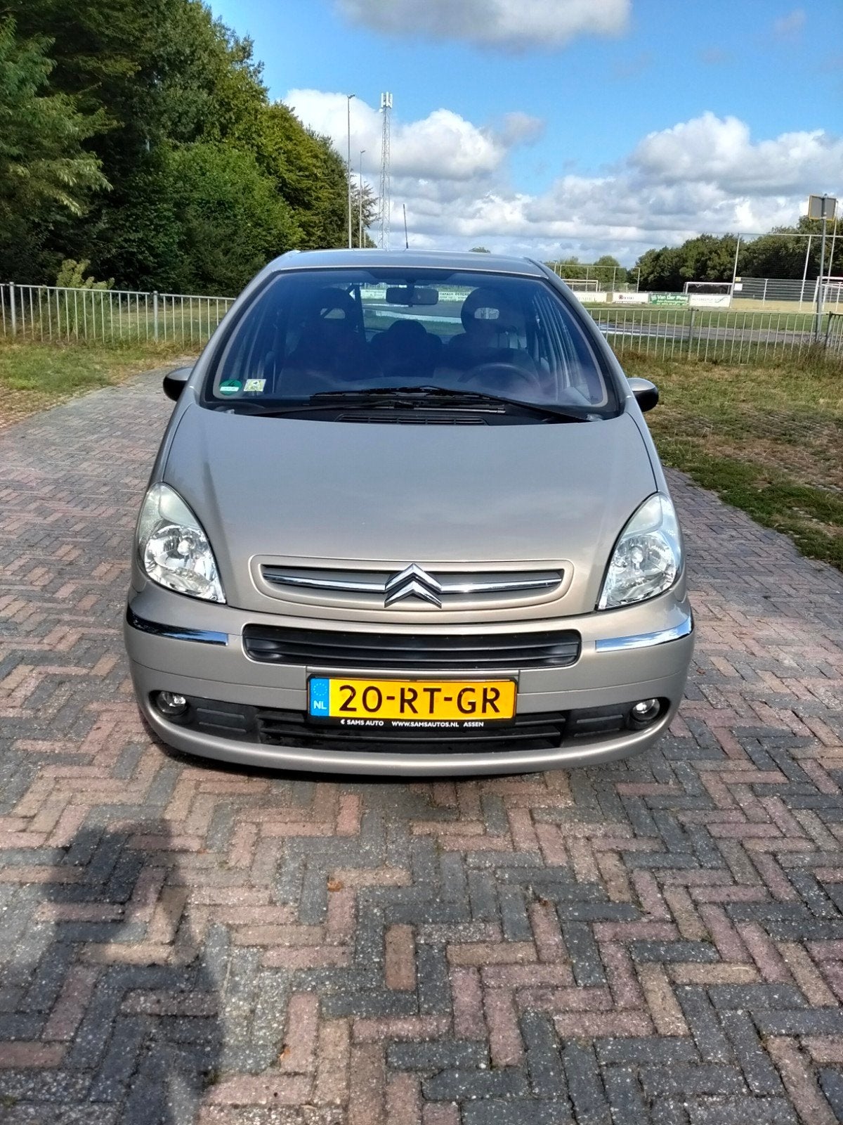 Citroën Xsara 1.8 I 16V Picasso 2005 154000km, Auto's, Xsara, 4 cilinders, 1749 cc, Beige