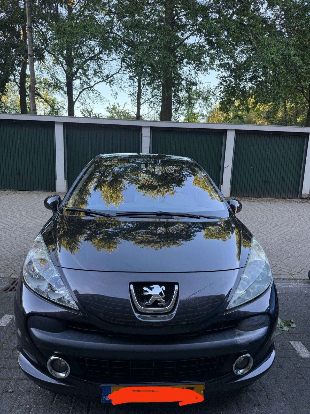 Peugeot 207 1.4 16V 5DRS 2006 Zwart, Auto's, Voorwielaandrijving, 1360 cc, 4 cilinders, Origineel Nederlands