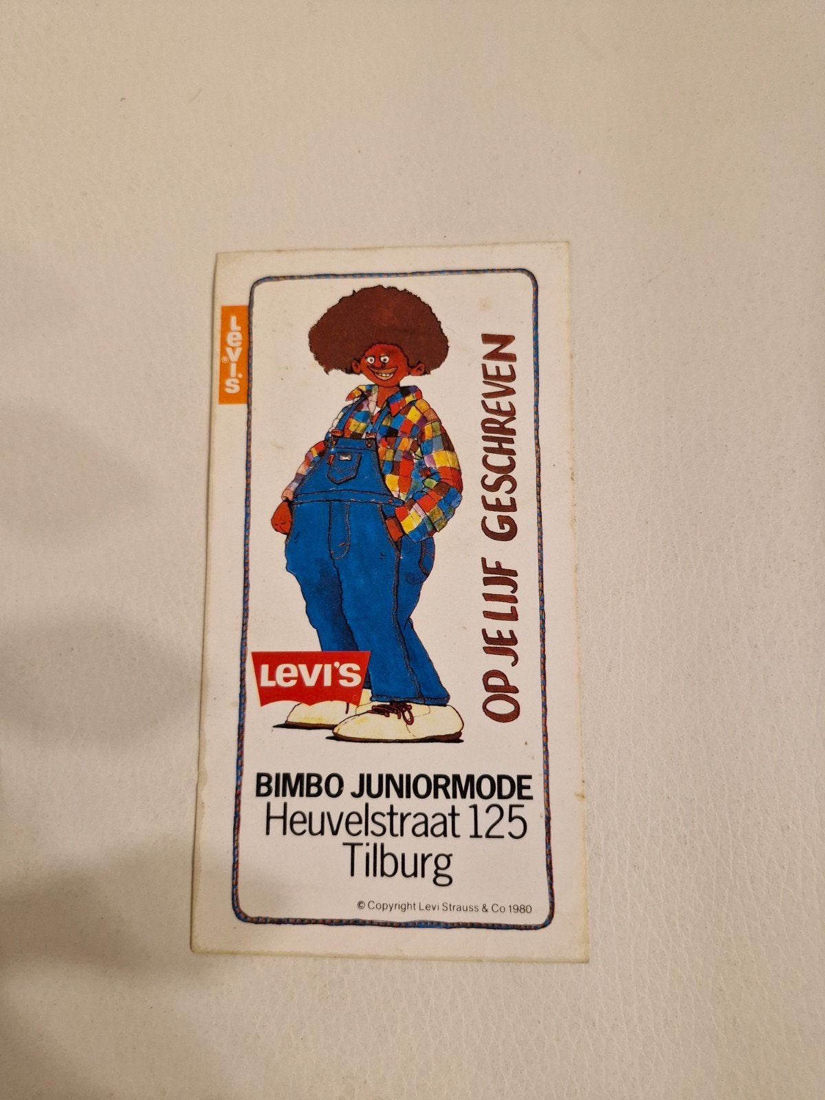 12108 Vintage Levi's Sticker - Bimbo Juniormode Tilburg 1980, Verzamelen, Ophalen of Verzenden