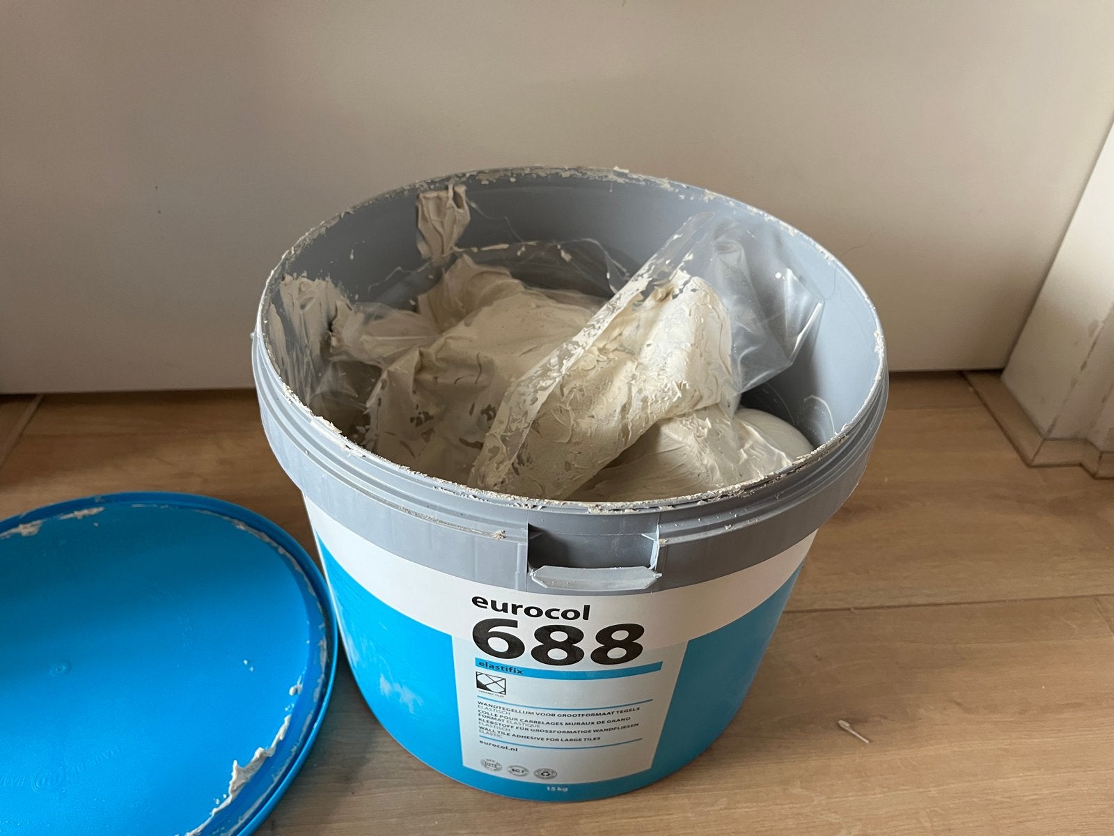 Eurocol 688 Elastifix Tegellijm (ca. 10 kg), Ophalen, Gebruikt