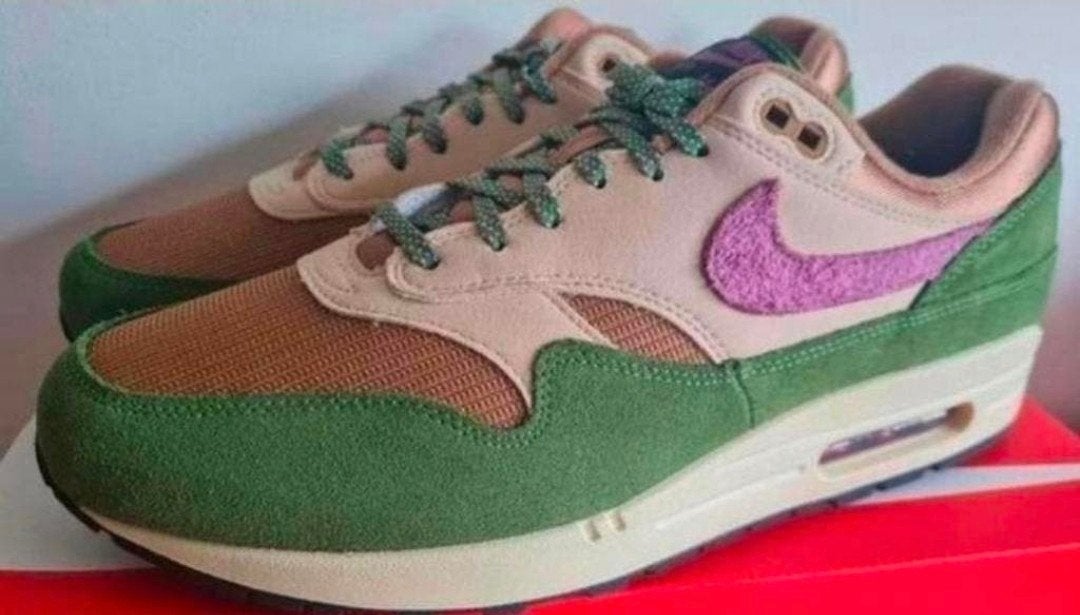 Nike air max one 1 skunk treeline NH us 11 eu 45 DS, Ophalen, Overige kleuren, Nike, Nieuw