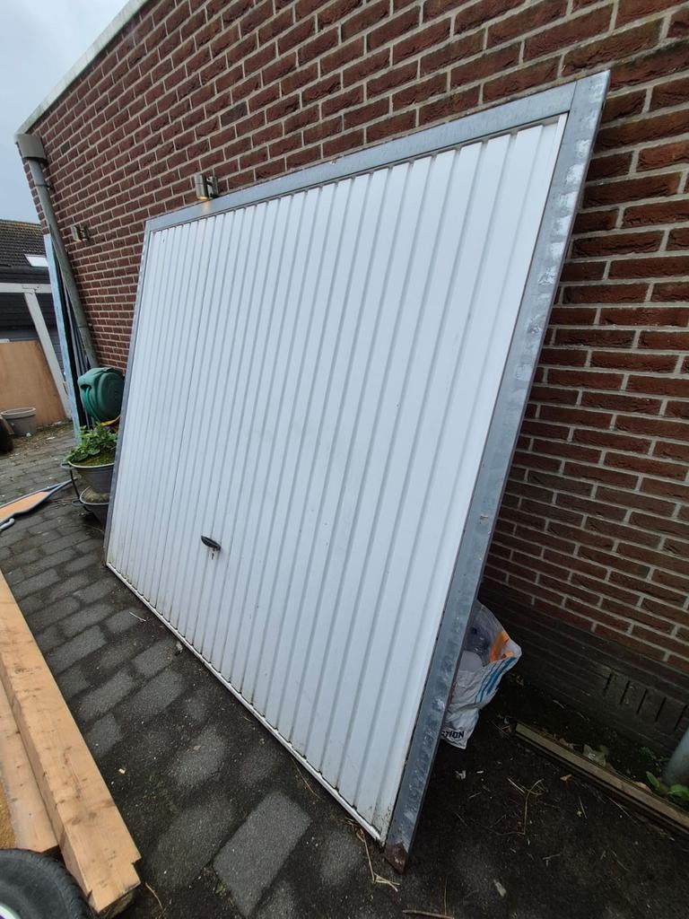 Kanteldeur garage wit, Doe-het-zelf en Verbouw, Deuren en Horren, Ophalen, Gebruikt, Garagedeur, 120 cm of meer