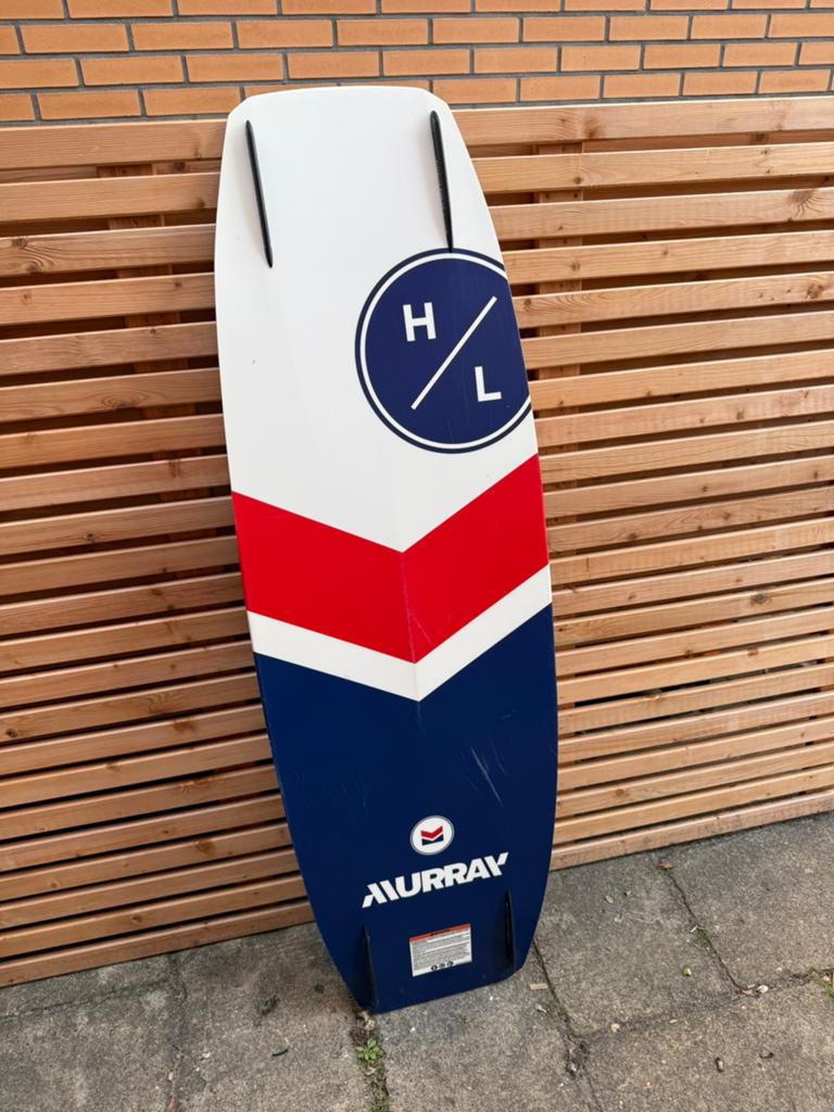 Wakeboard hyperlite 138cm, Watersport en Boten, Wakeboarden, Ophalen, Zo goed als nieuw