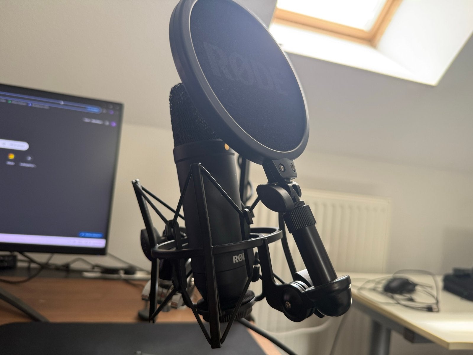 RØDE NT1 4th Gen + Accessoires, Ophalen of Verzenden, Zo goed als nieuw, Studiomicrofoon