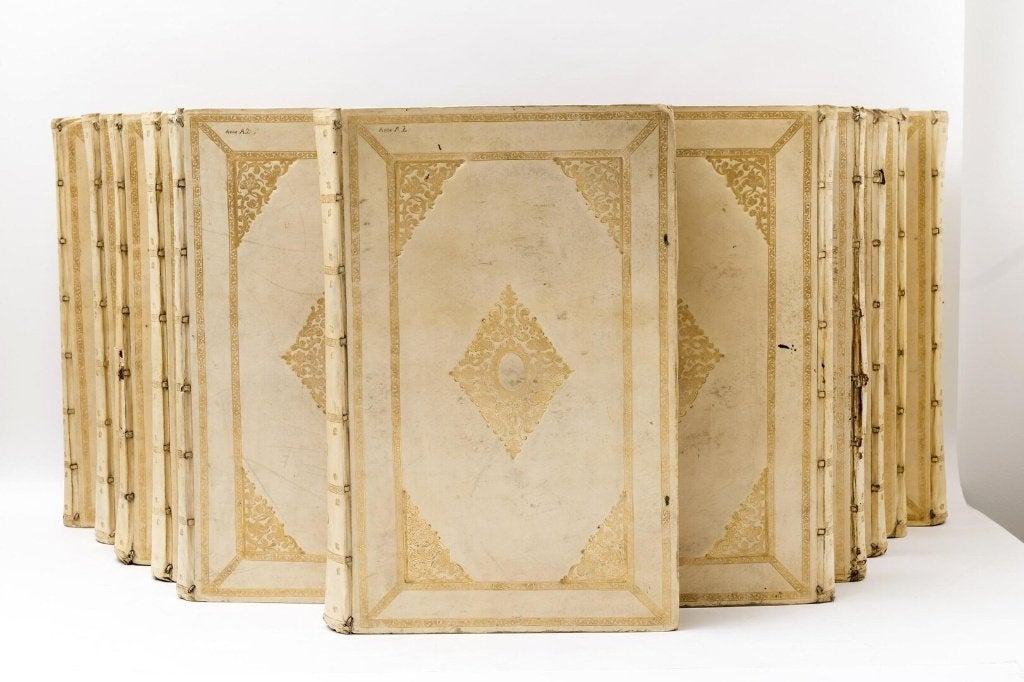 Lege band van oude atlas gezocht, Ophalen of Verzenden