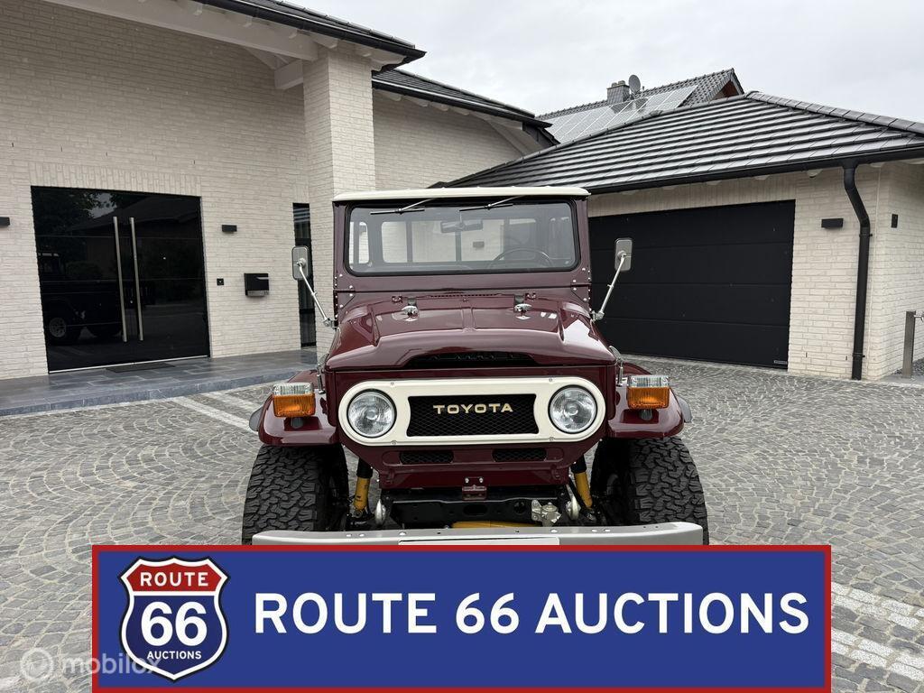 Toyota Land Cruiser FJ45 Pick-Up | 1975 | Route 66 Auctions, Auto's, Overige carrosserieën, Zwart, Bedrijf, Handgeschakeld