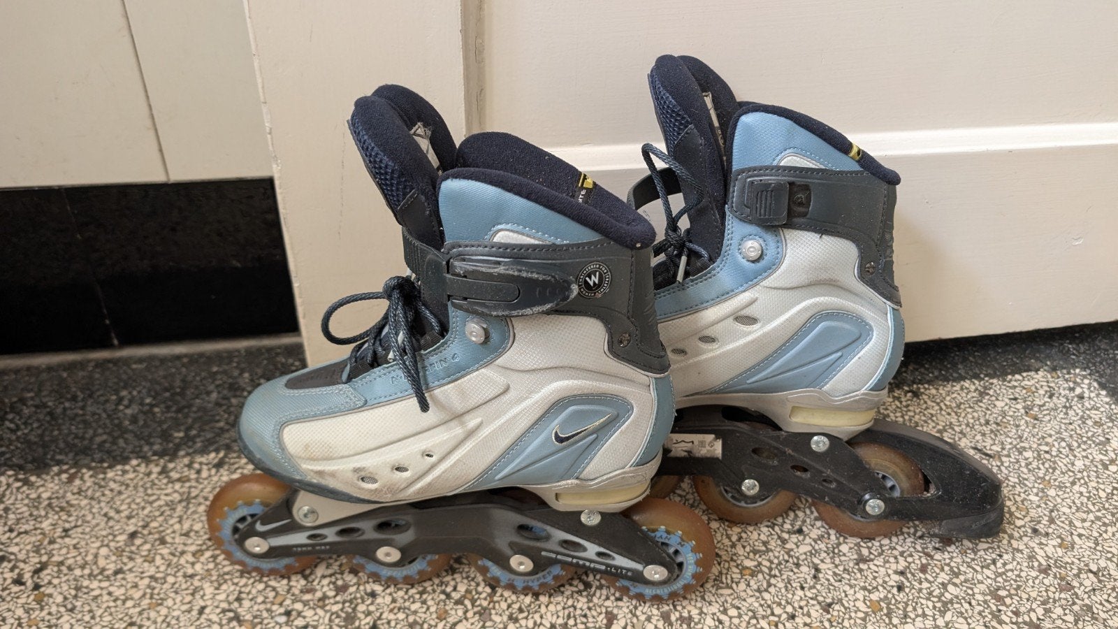 Nike Flexposite Skeelers - Lichtblauw/Grijs - Maat 36,5, Gebruikt, Inline skates 4 wielen, Dames, Ophalen