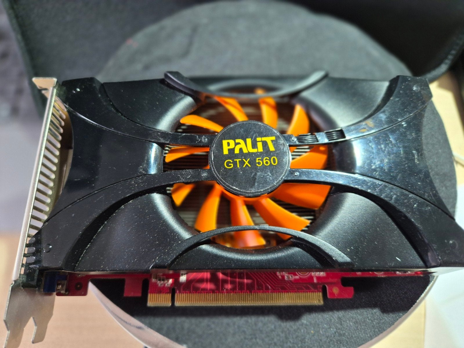 Palit GeForce GTX 560 Sonic Platinum 1GB GDDR5 Videokaart, Computers en Software, Videokaarten, Gebruikt, HDMI, Ophalen of Verzenden