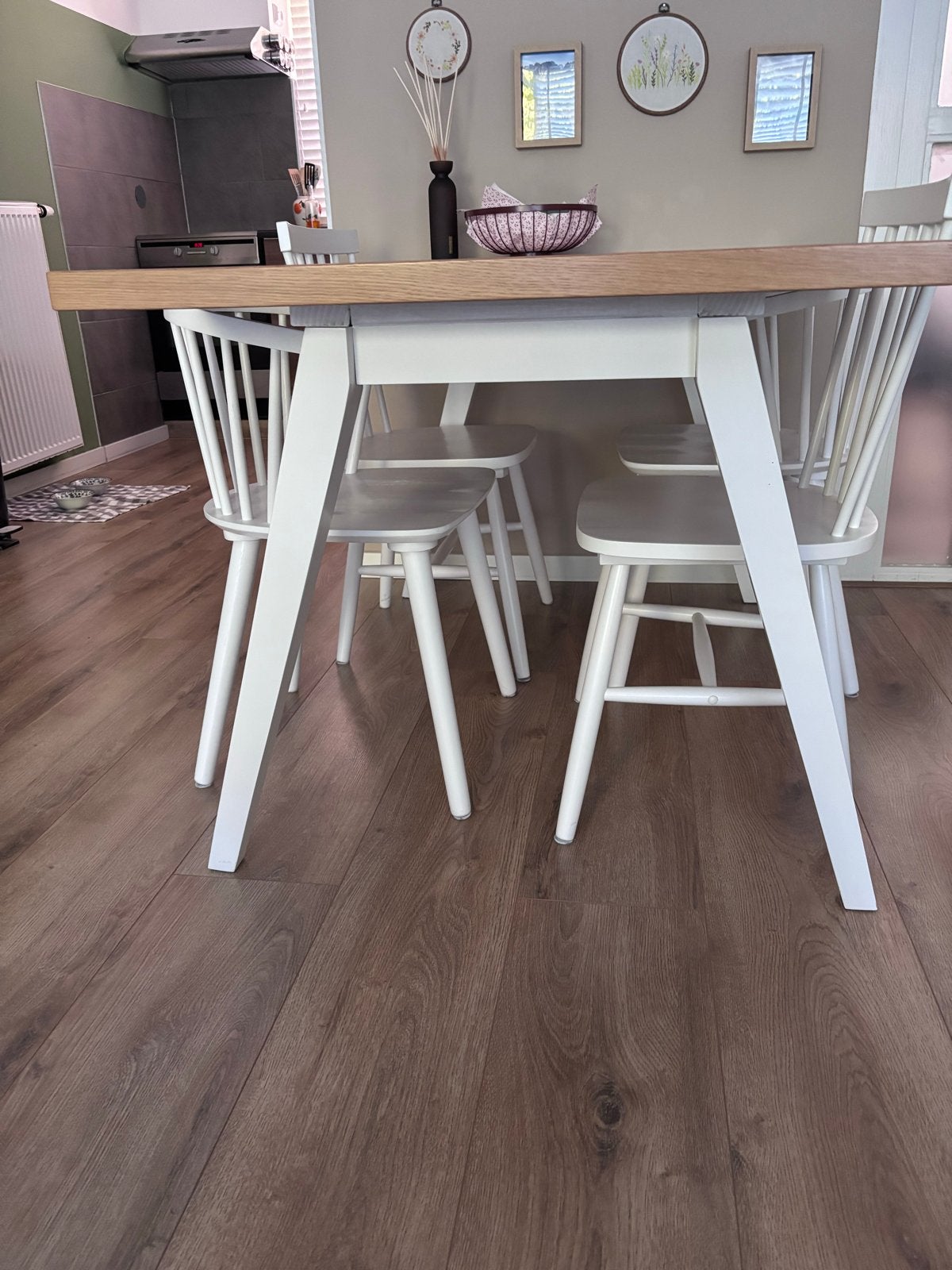 Eettafel met vier stoelen - 150x90x80 cm - Goede staat, Ophalen, 100 tot 150 cm, 50 tot 100 cm, Zo goed als nieuw