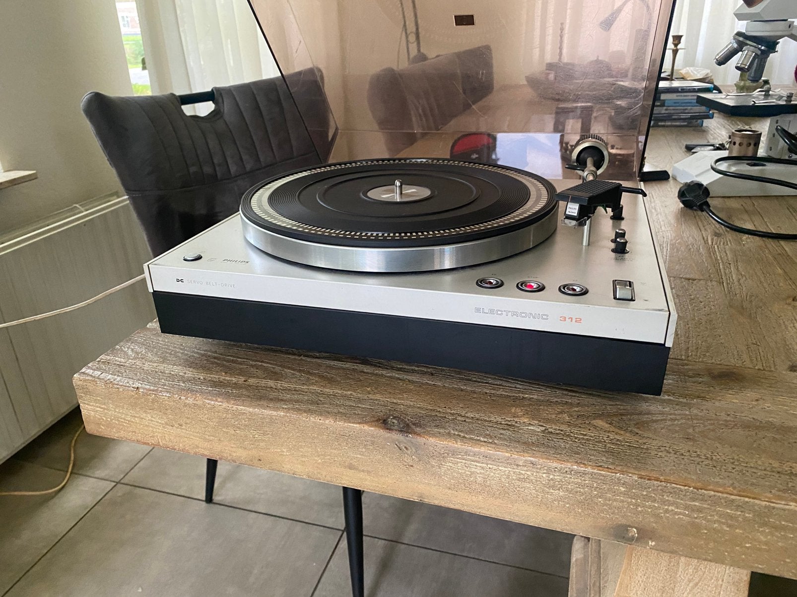 Philips electronic 312 netjes en werkend, Ophalen of Verzenden, Gebruikt, Platenspeler, Philips
