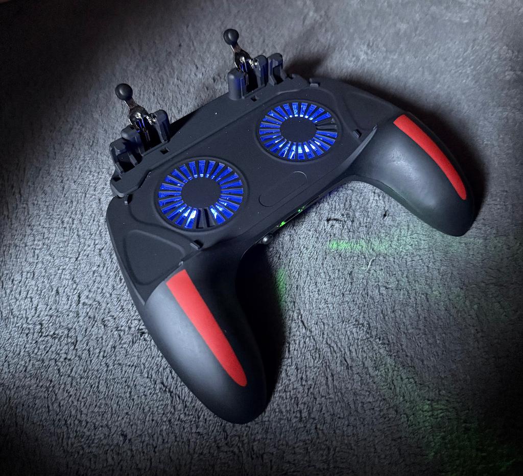Game controller telefoon, extra besturing & interne cooler, Nieuw, Mobiel, Verstelbaar, Overige typen