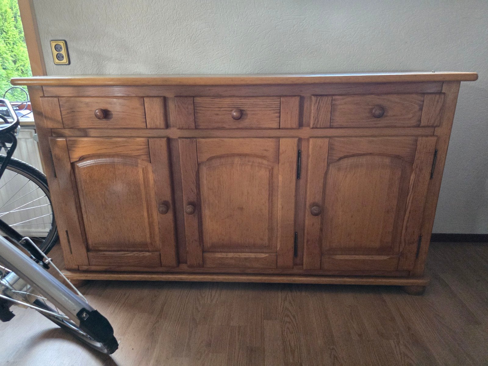 Massief eiken dressoir cq werkband met lades en deuren