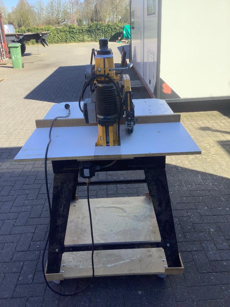 Dewalt DW721 Radiaalzaag Afkortzaag, Doe-het-zelf en Verbouw, Ophalen, Gebruikt, 70 mm of meer, DeWALT