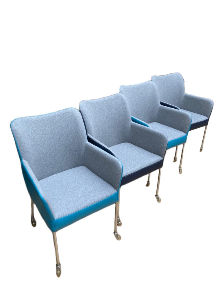 4 eetkamerstoelen 'Bert Plantagie', Ophalen, Blauw, Zo goed als nieuw, Vier