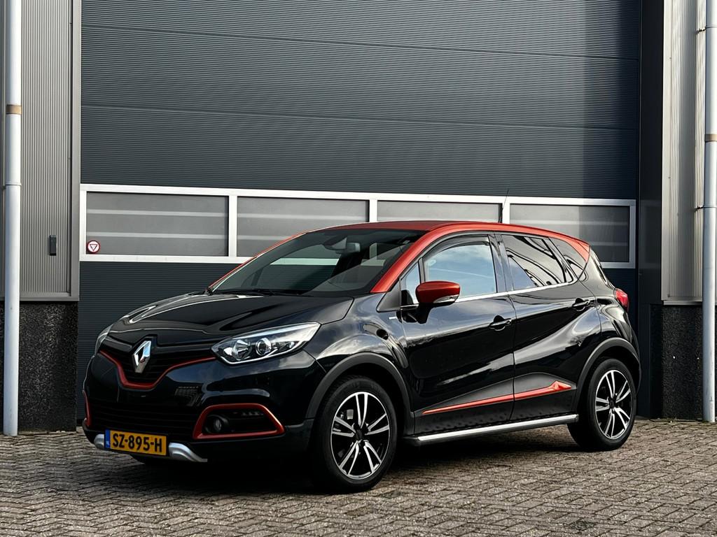 Renault Captur 1.2 TCe Limited Edit.bj.2016 Autom|Camera|Nav, Auto's, 4 cilinders, Leder en Stof, Zwart, Lichtsensor