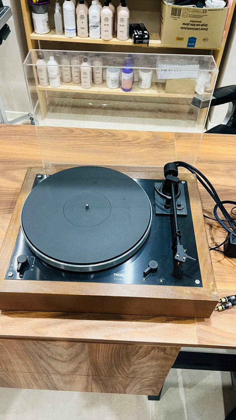 Thorens TD146 V, Ophalen, Zo goed als nieuw, Thorens