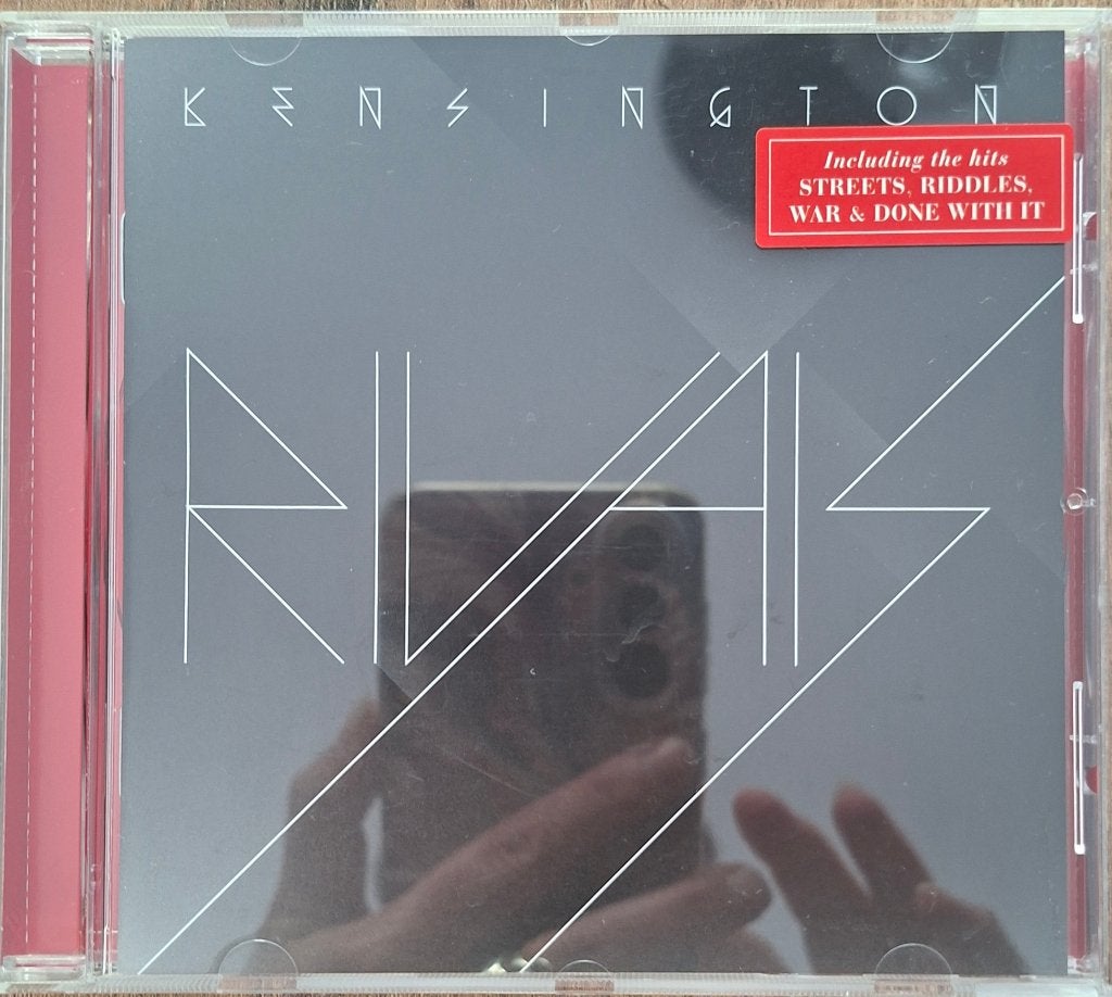 TE KOOP! CD Kensington - Rivals! Nog als NIEUW!, Pop, Ophalen of Verzenden, Zo goed als nieuw, Inclusief boekje
