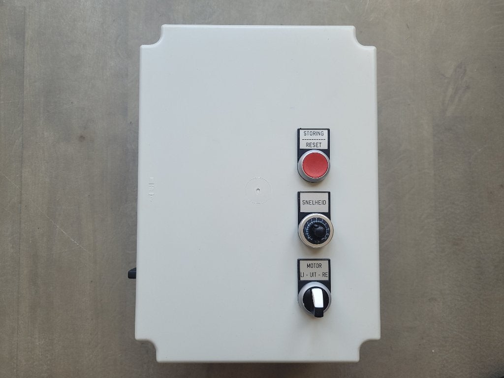 Universele schakelkast voor 230/400V motoren tot 1,5kW, Nieuw, Ophalen of Verzenden, Tiel, 2ndhand4use@gmail.com
