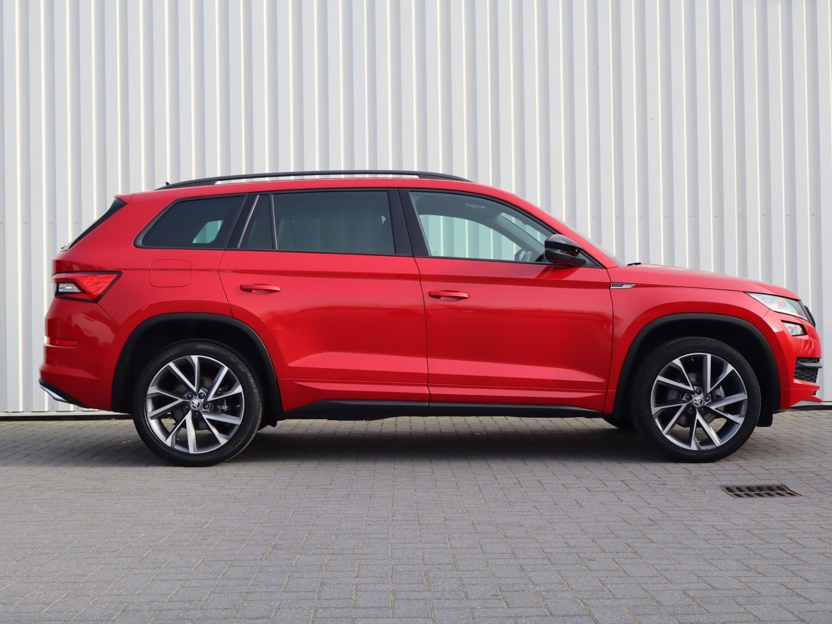Skoda Kodiaq 1.5 TSI 150pk DSG Sportline Business | Panorama, Auto's, 12 maanden, Automatische klimaatregeling, 4 cilinders, Origineel Nederlands
