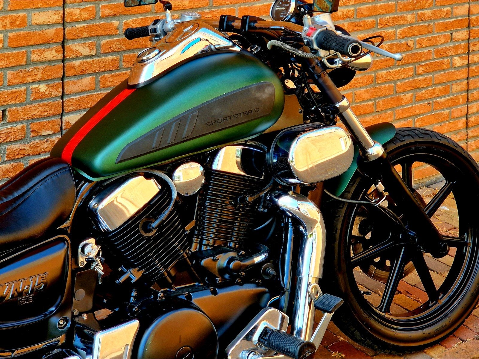 Dikke Kawasaki VN1500 Bobber (Mat groen), 2 cilinders, LED Verlichting, Bedrijf, 1500 cc
