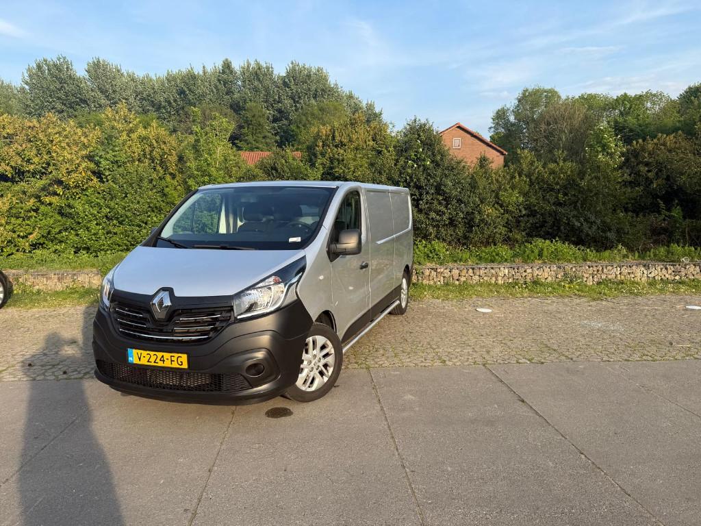 Renault Trafic 1.6 DCI  2017 | L2H1 | Carplay| 67000KM| NAP, Voorwielaandrijving, 2000 kg, Renault, Particulier