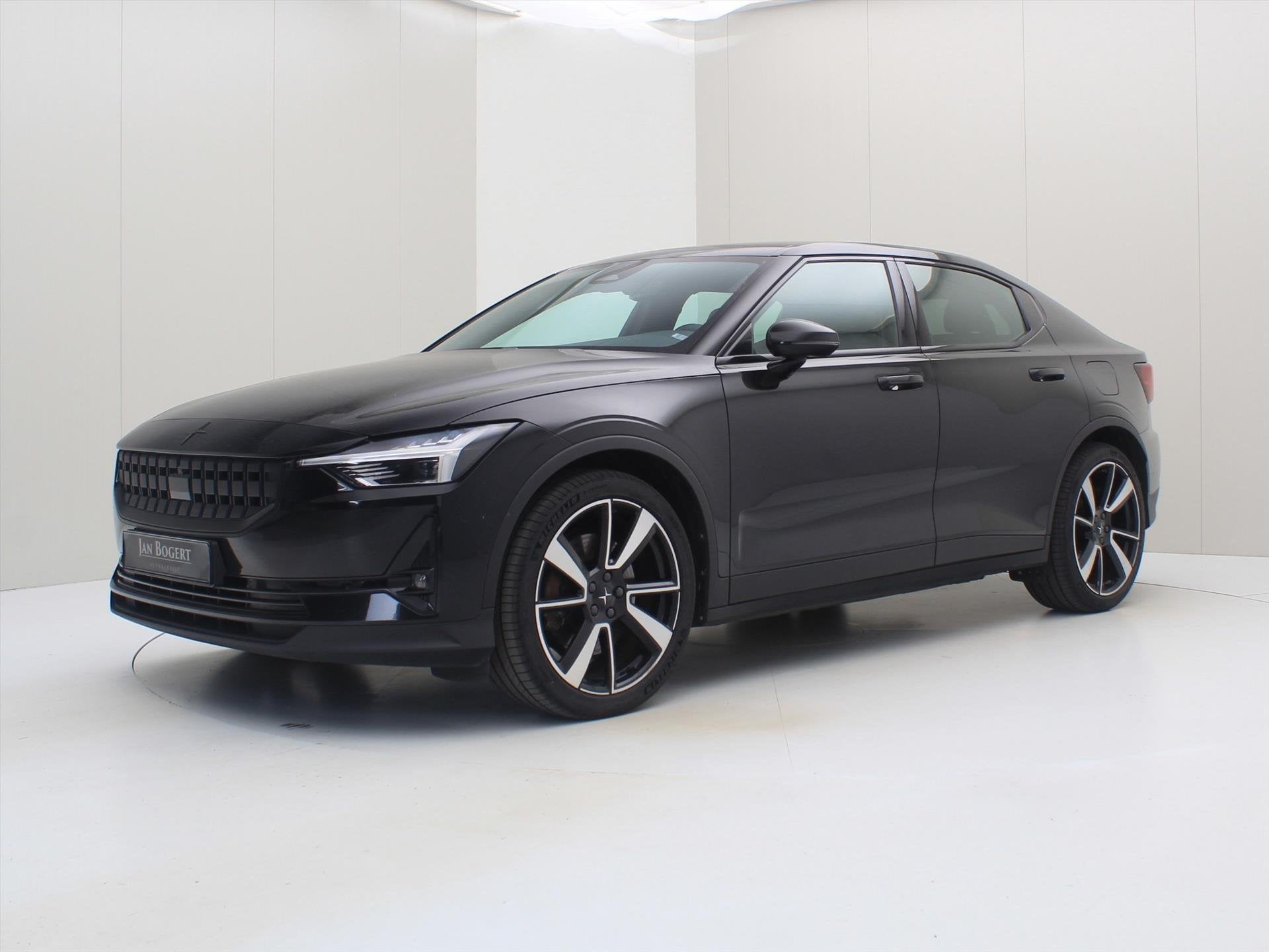 Polestar 2 Long Range Single Motor 231PK 90% SoH ( PANO+ACC+, Stof, Gebruikt, 1969 kg, Zwart