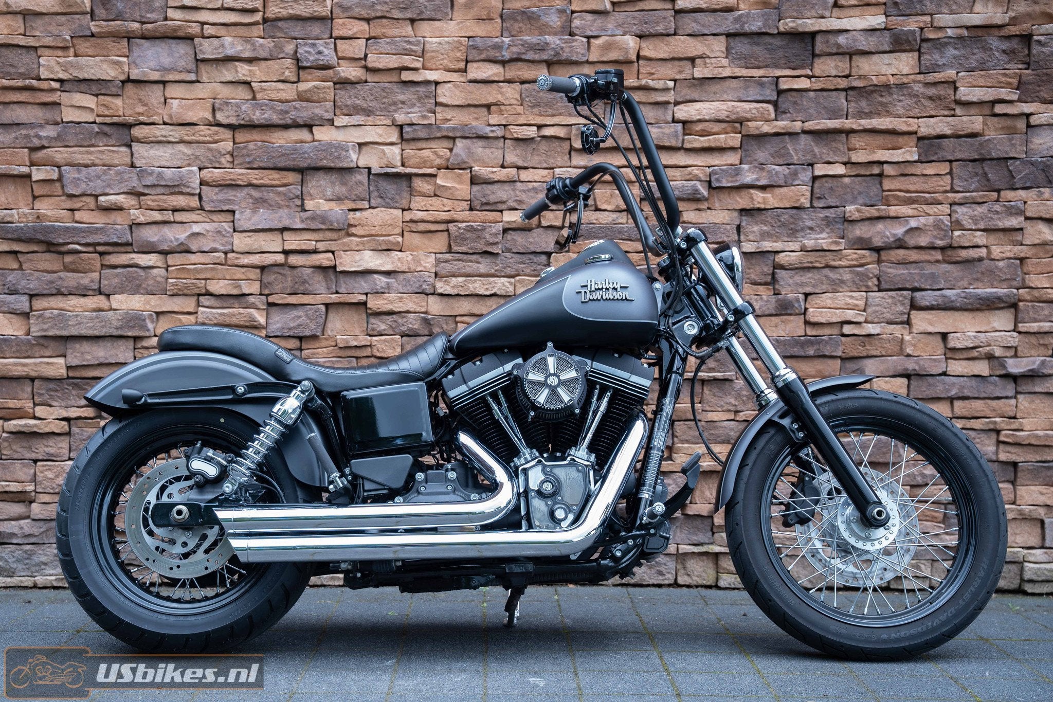 Harley-Davidson FXDB Dyna Street Bob 103 RSD (bj 2017), Motoren, 1690 cc, Info@harley-davidson.com, Chopper, Bedrijf