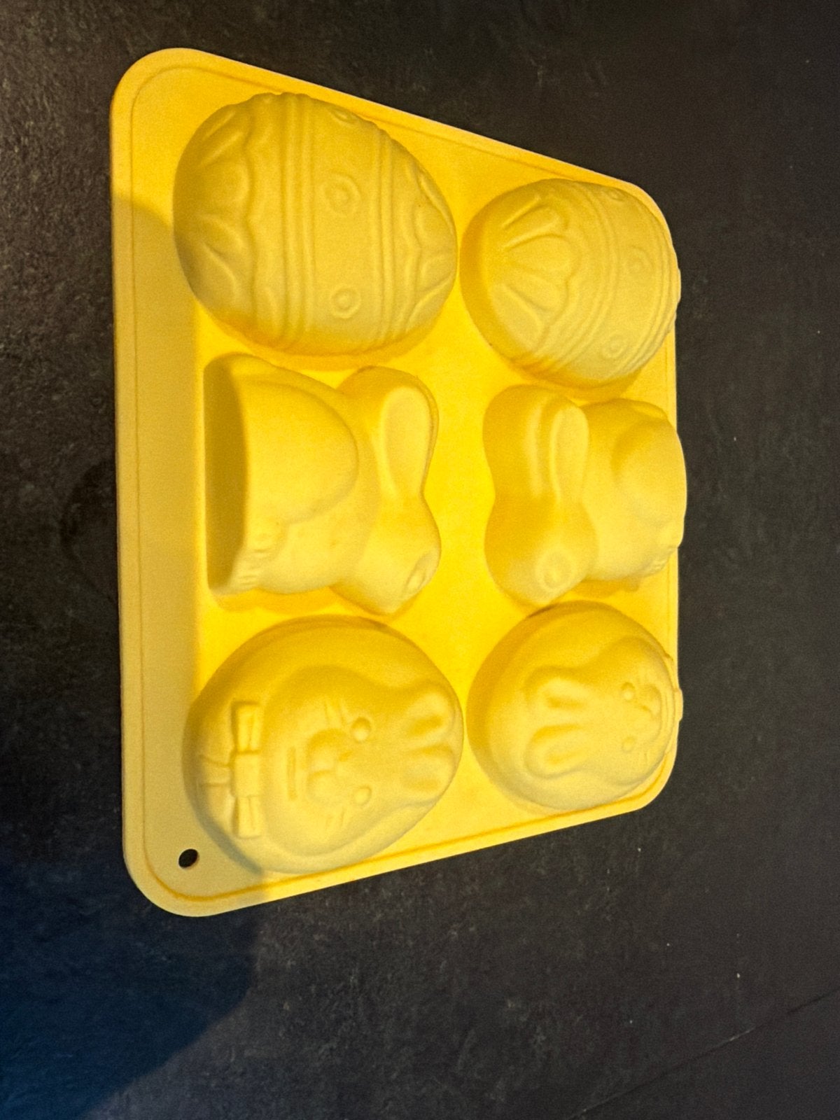 Paas cake-muffinvorm - Eieren, konijnen, kuikens, Overige typen, Geel, Nieuw, Ophalen of Verzenden