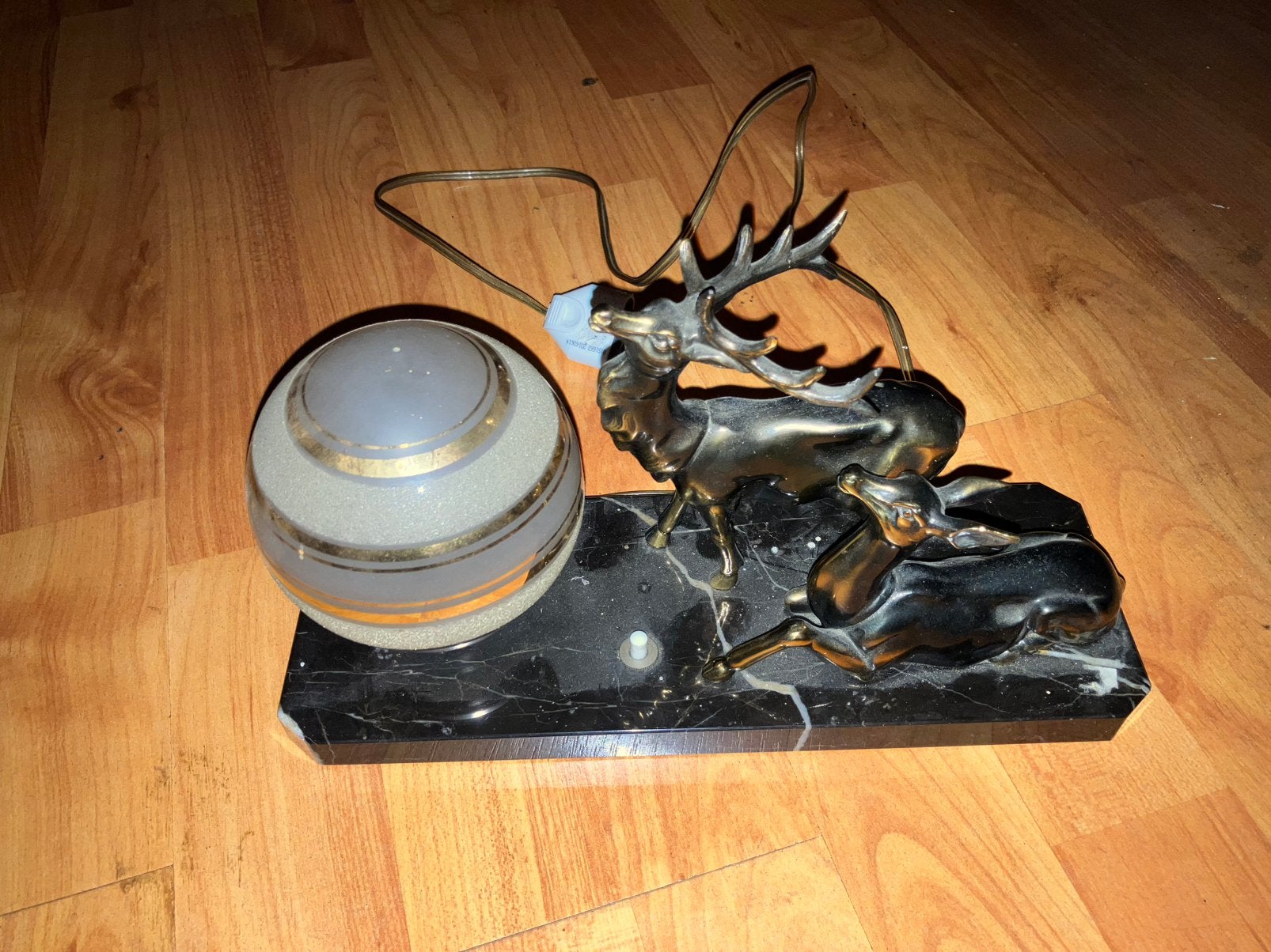 Art Deco lampje. 2 herten., Antiek en Kunst, Ophalen of Verzenden