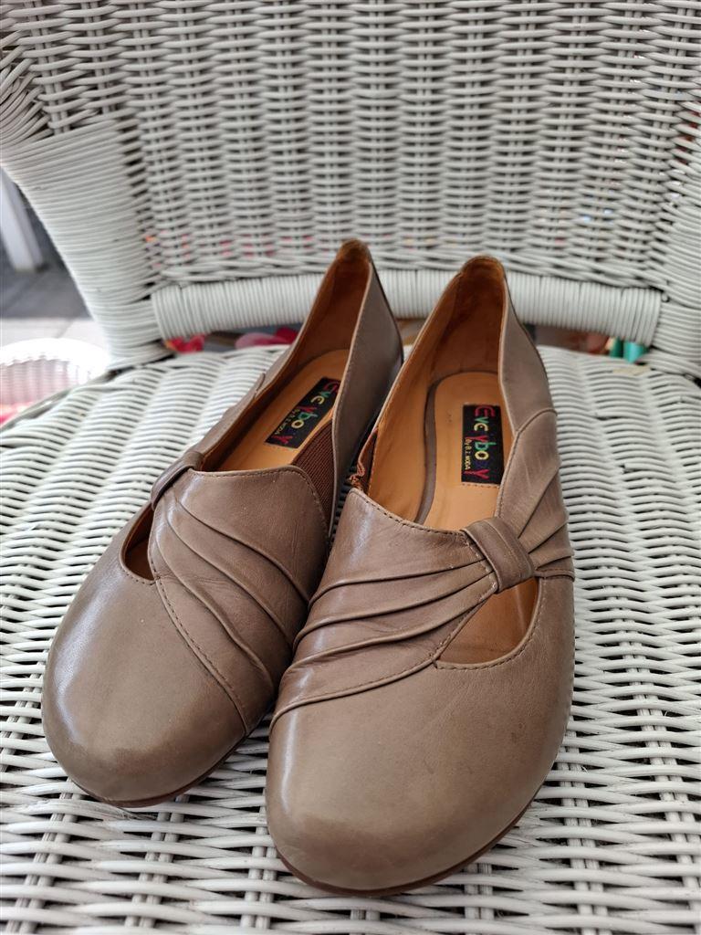 Everybody schoenen, instapper, maat 40, Ophalen of Verzenden, Zo goed als nieuw, Bruin, Instappers