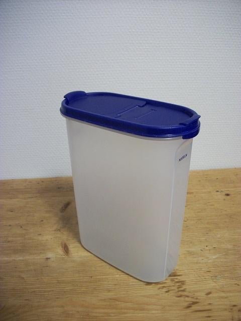 Tupperware Voorraadbus ( blauw deksel, 2,3 liter ), Huis en Inrichting, Keuken | Tupperware, Ophalen of Verzenden, Gebruikt, Blauw