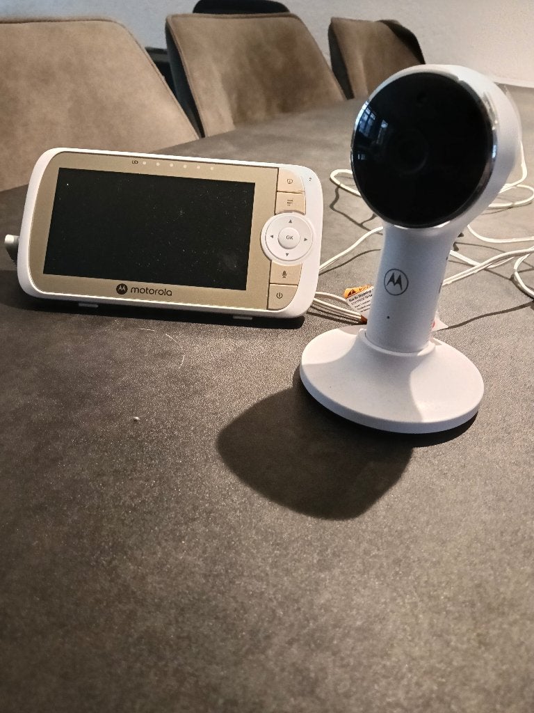 Motorola babyfoon met camera en terugspreekfunctie, Ophalen of Verzenden, Gebruikt, 100 tot 250 meter, Camera
