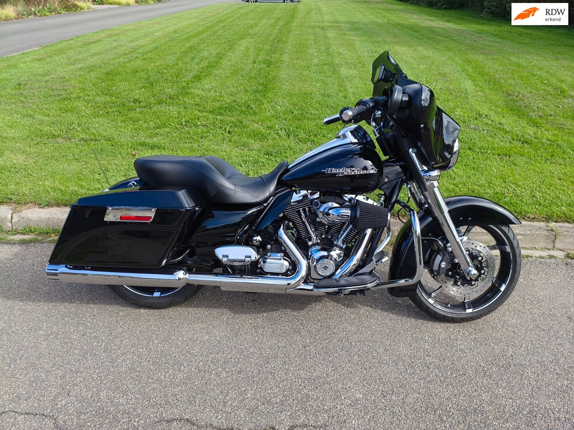 Harley Davidson 103 FLHX Street Glide 2013 cvo wielen veel e, 1688 cc, Toermotor, Handgeschakeld, Gebruikt