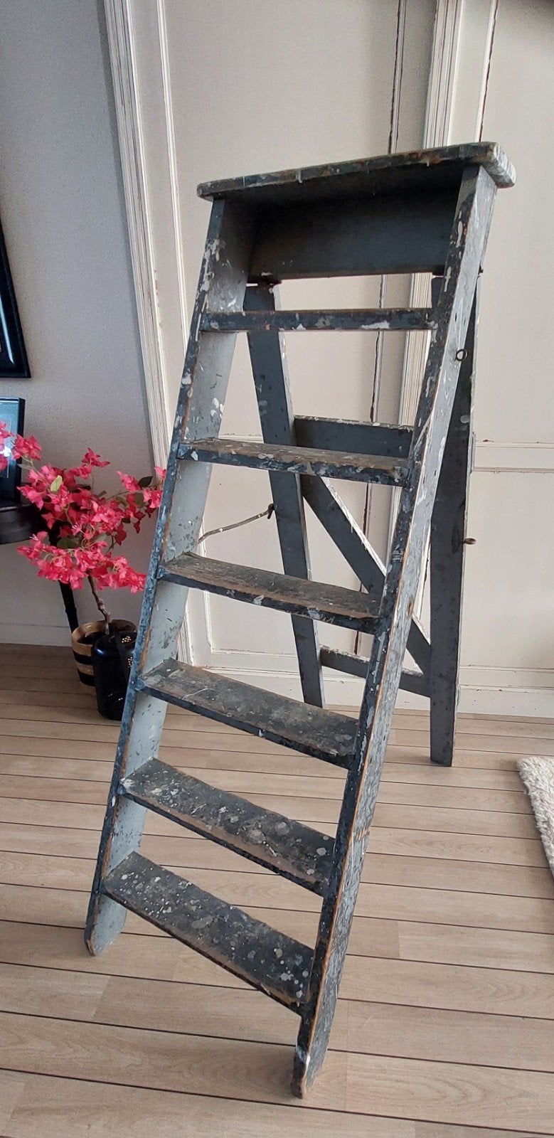 Prachtige oude houten schilderstrap, Ophalen