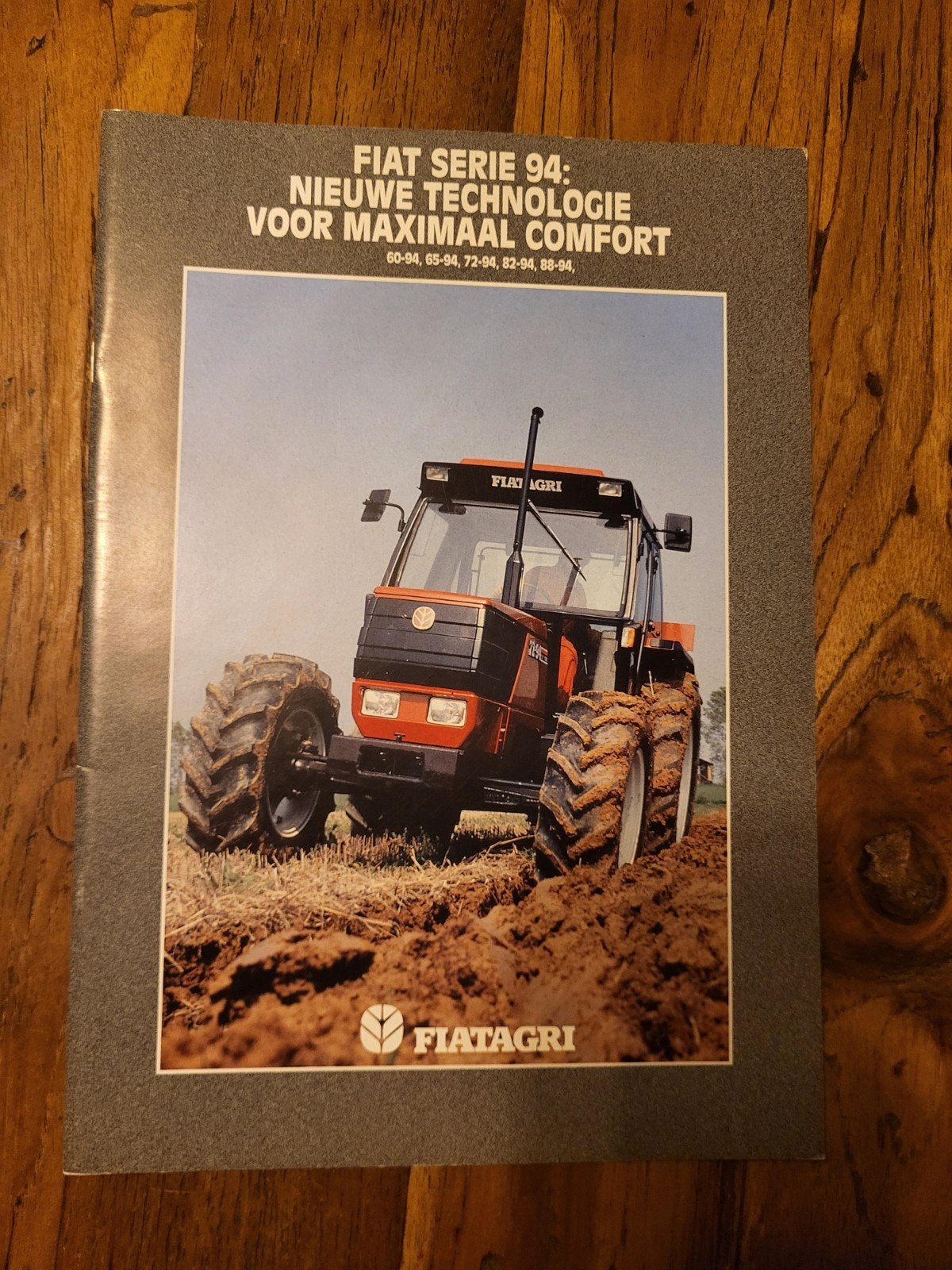 tractor folder Fiatagri Fiat serie 94, Ophalen of Verzenden