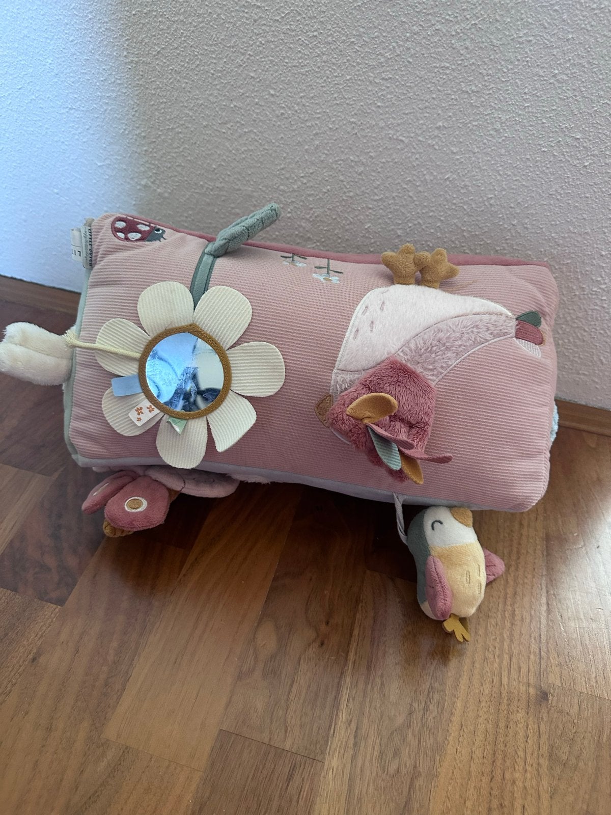 Zachte baby speelrol met spiegel en speeltjes, Kinderen en Baby's, Ophalen, Zo goed als nieuw, Overige typen, Met geluid