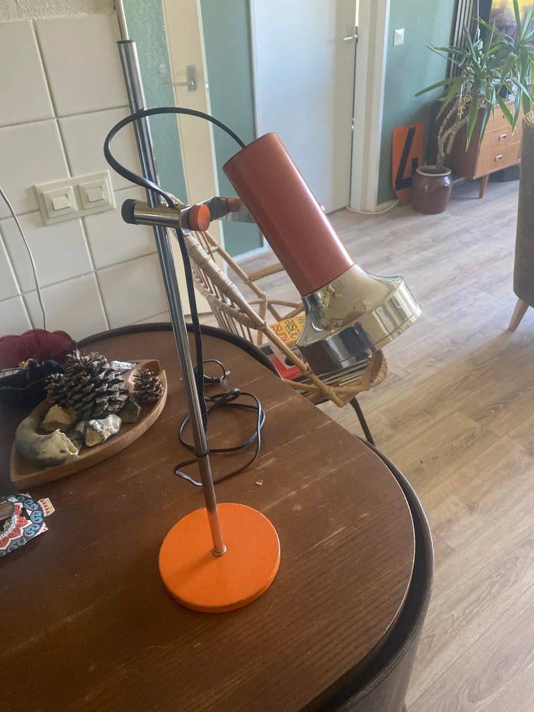 Jaren '60 Oranje Chroom Tafellamp met Nieuwe Bedrading, Antiek en Kunst, Ophalen of Verzenden