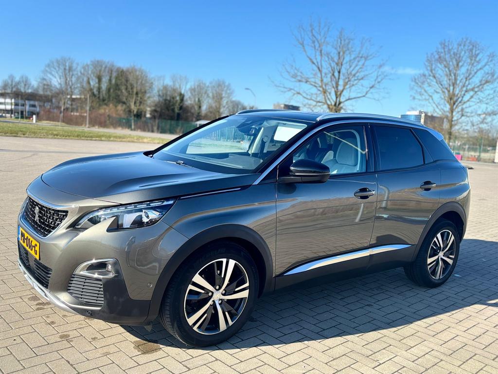 Peugeot 3008 1.2 Puretech 96KW/130PK 2016 Grijs LEES BESCHR., Auto's, Peugeot, Voorwielaandrijving, 1225 kg, 1199 cc, Leder en Stof